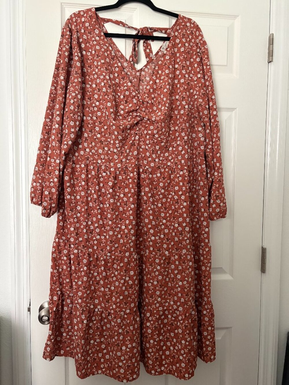 Winslow 3/4 Sleeve Brown Midi Dress White Flowers Ruffle Tiers Scrunched V-Neck